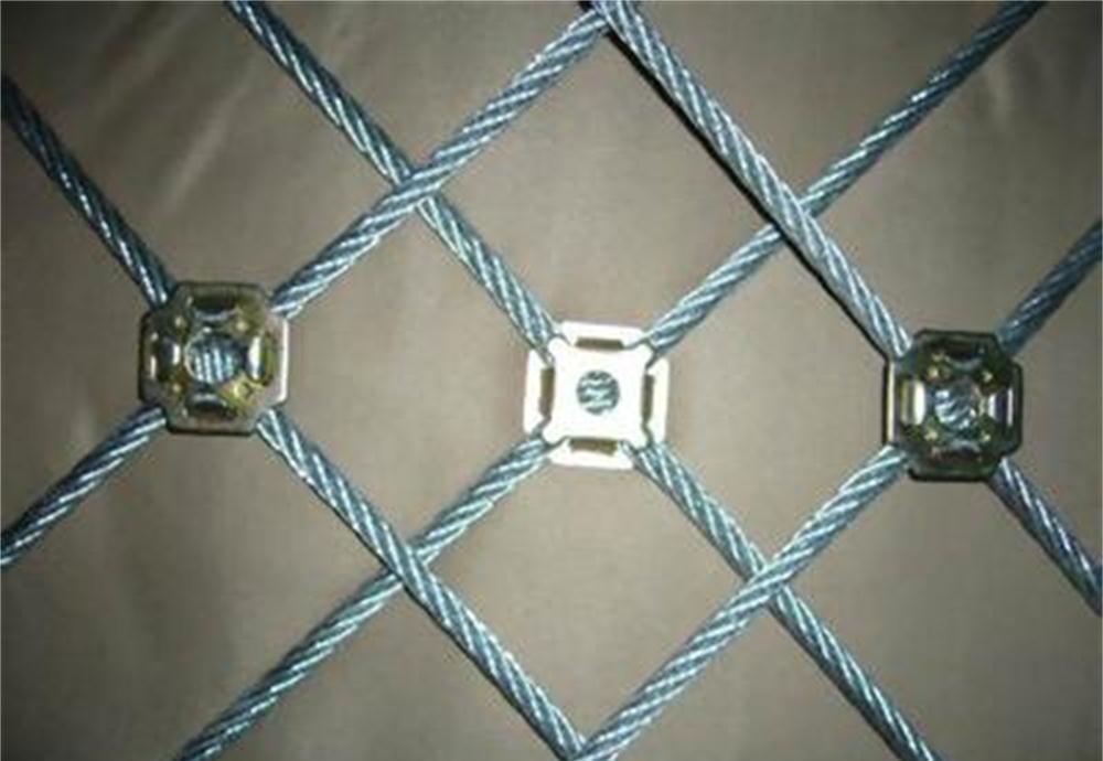 邊坡落石防護網(wǎng)的優(yōu)勢特點是什么